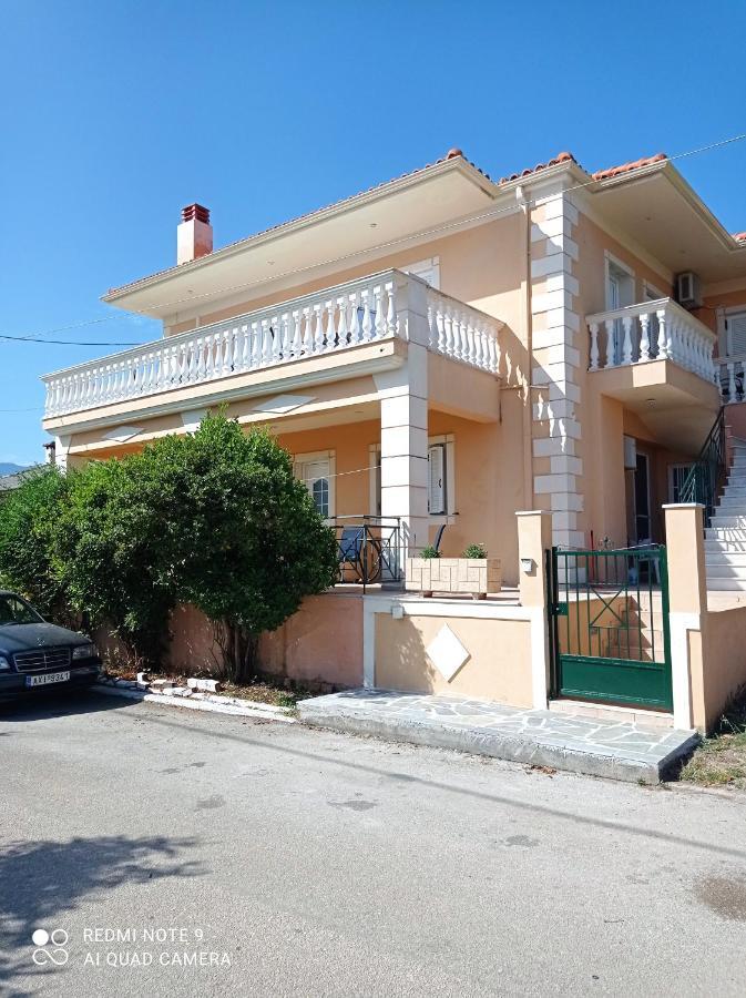 Βιλα Μπουμπουλινα Apartment Sami  Luaran gambar
